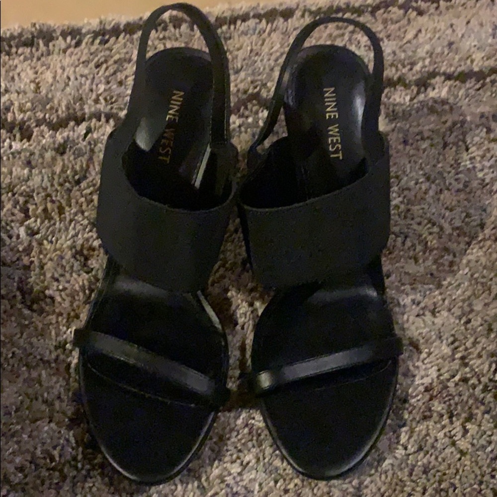 Women’s open toe heel